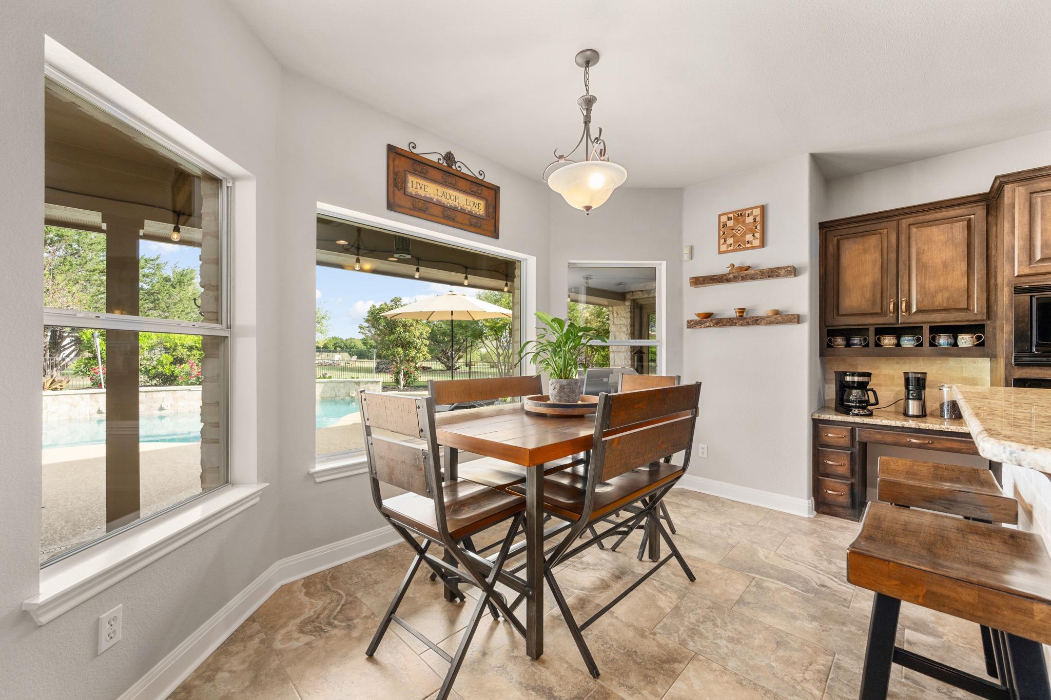 106 Starlight Trl, Georgetown, TX 78633