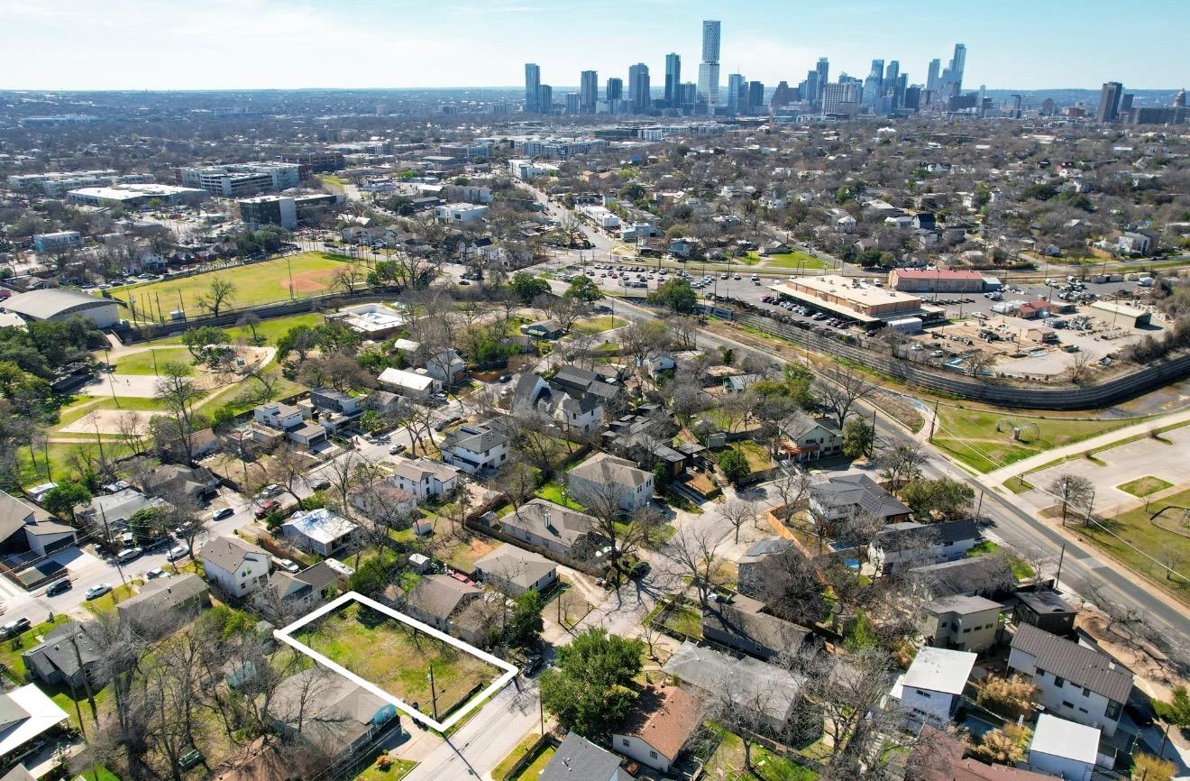 2707 Zaragosa St, Austin, TX 78702