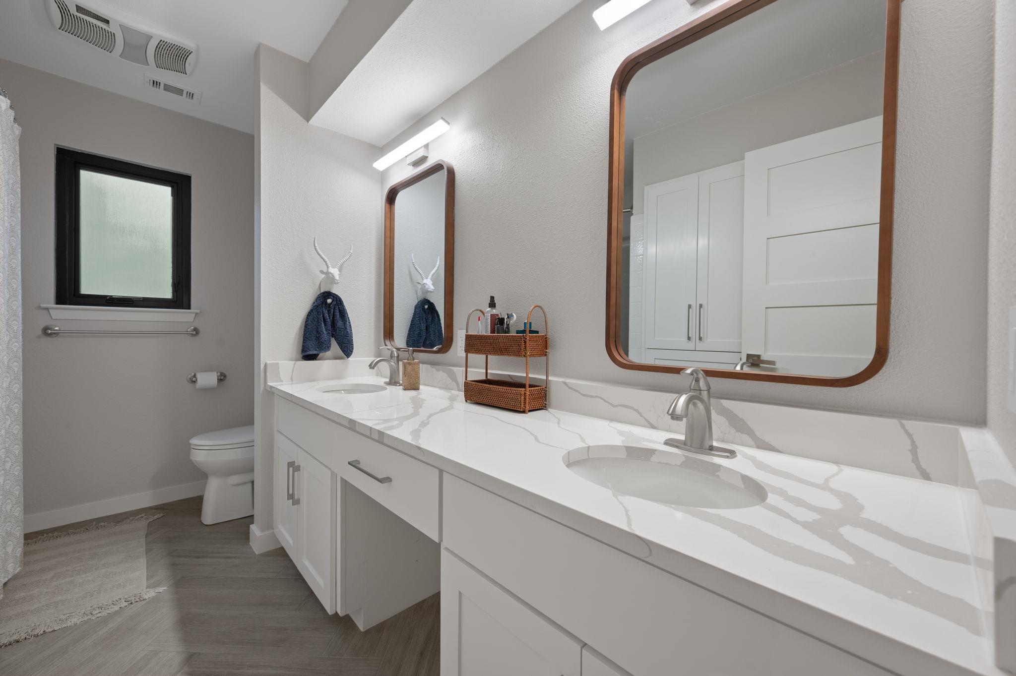 8600 Appalachian Dr, Austin, TX 78759