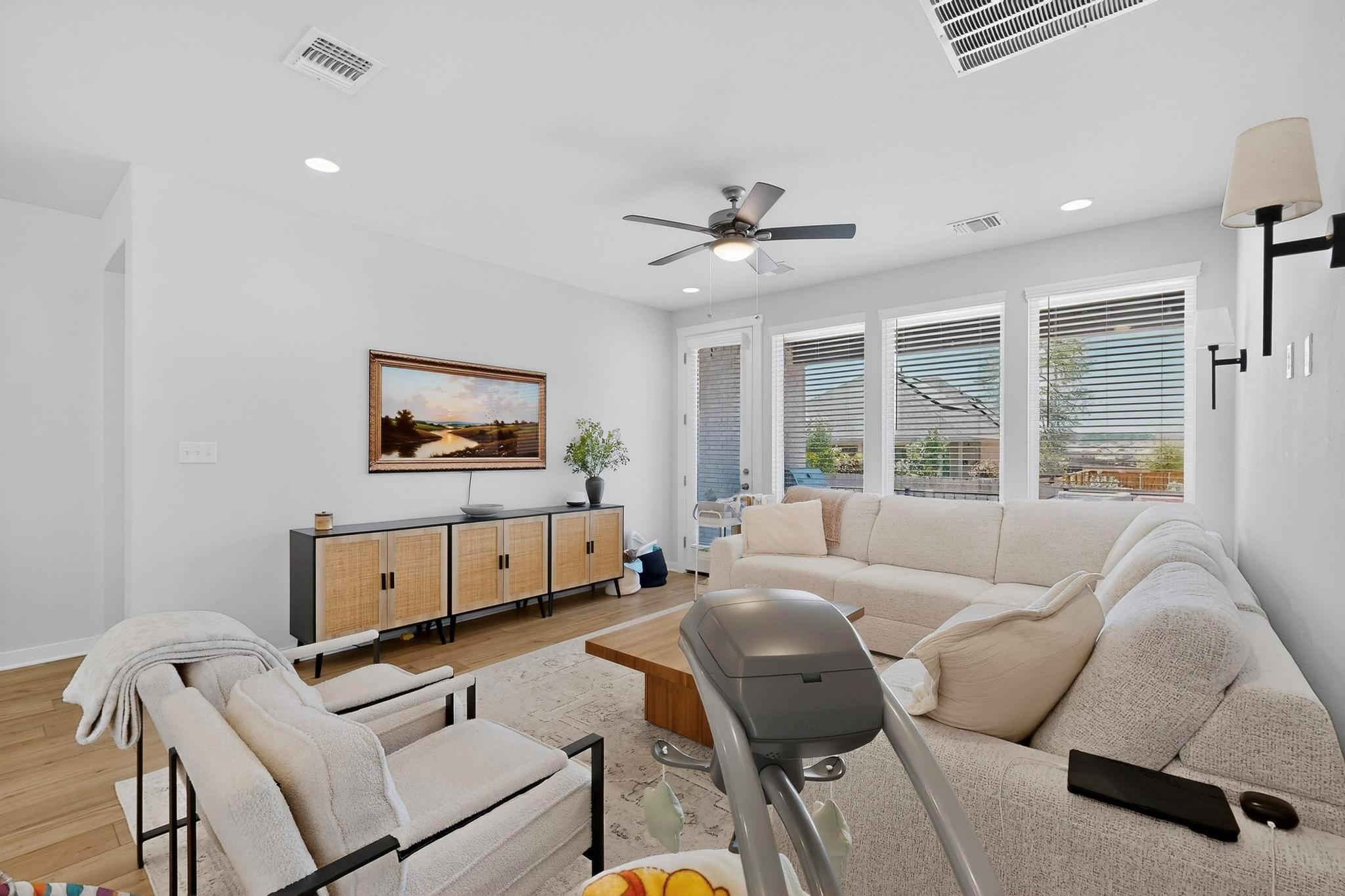 2240 Nightjar Song Dr Dr, Leander, TX 78641