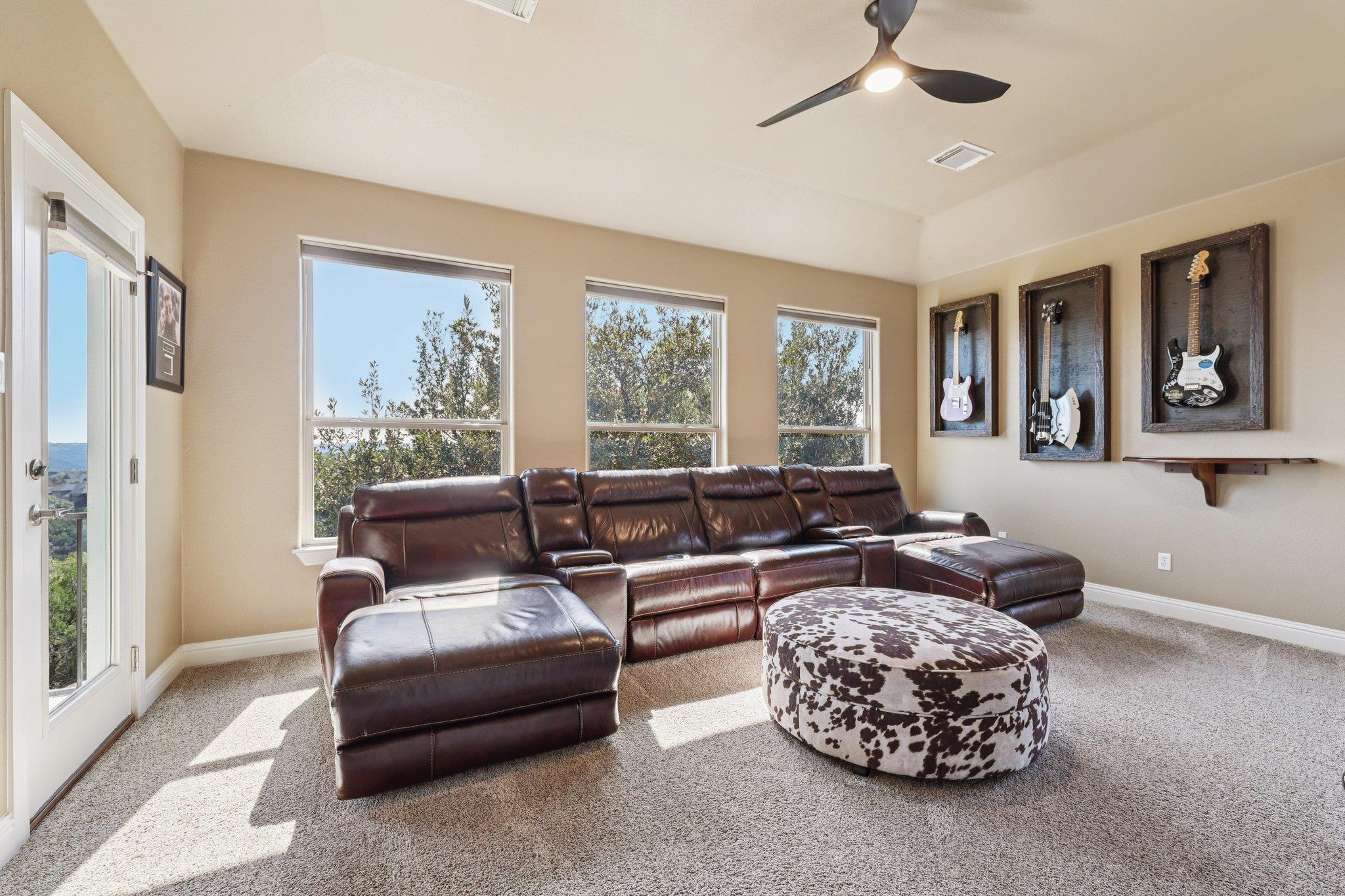 413 Horseback Holw, Austin, TX 78732