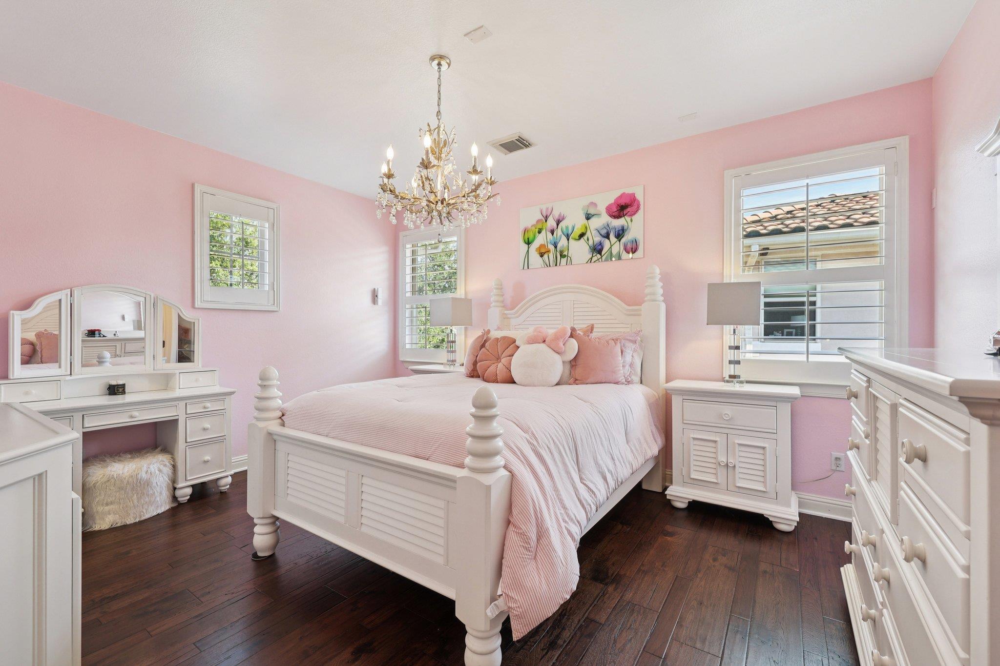 413 Horseback Holw, Austin, TX 78732