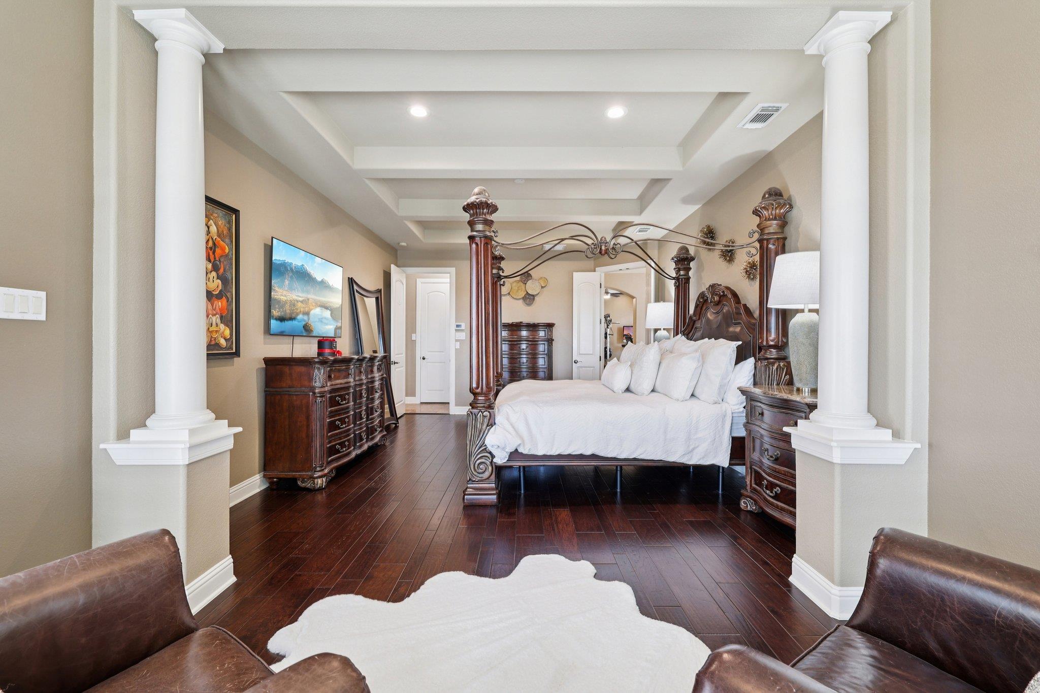 413 Horseback Holw, Austin, TX 78732