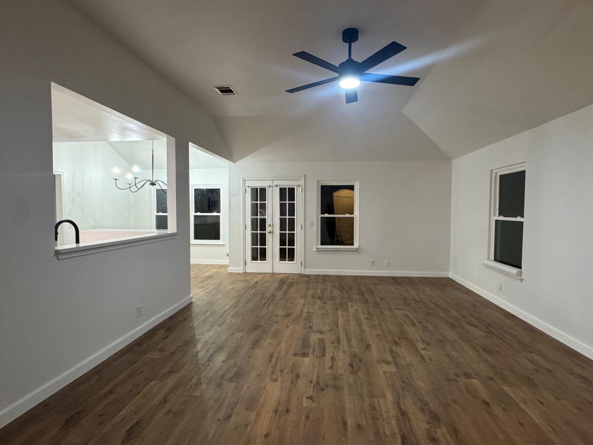 170 HENKE Cv, Kyle, TX 78640