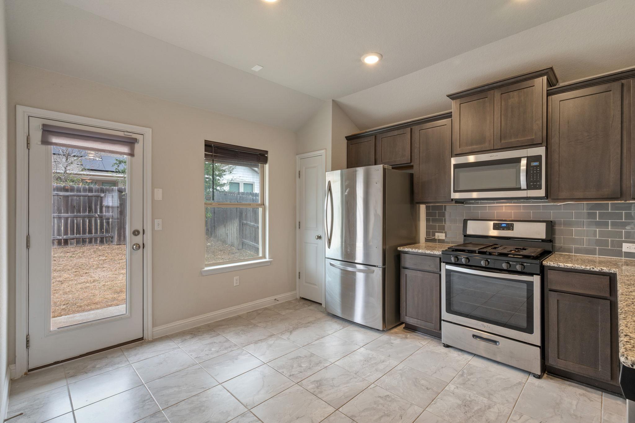 8214 Cottage Rose Dr, Austin, TX 78744