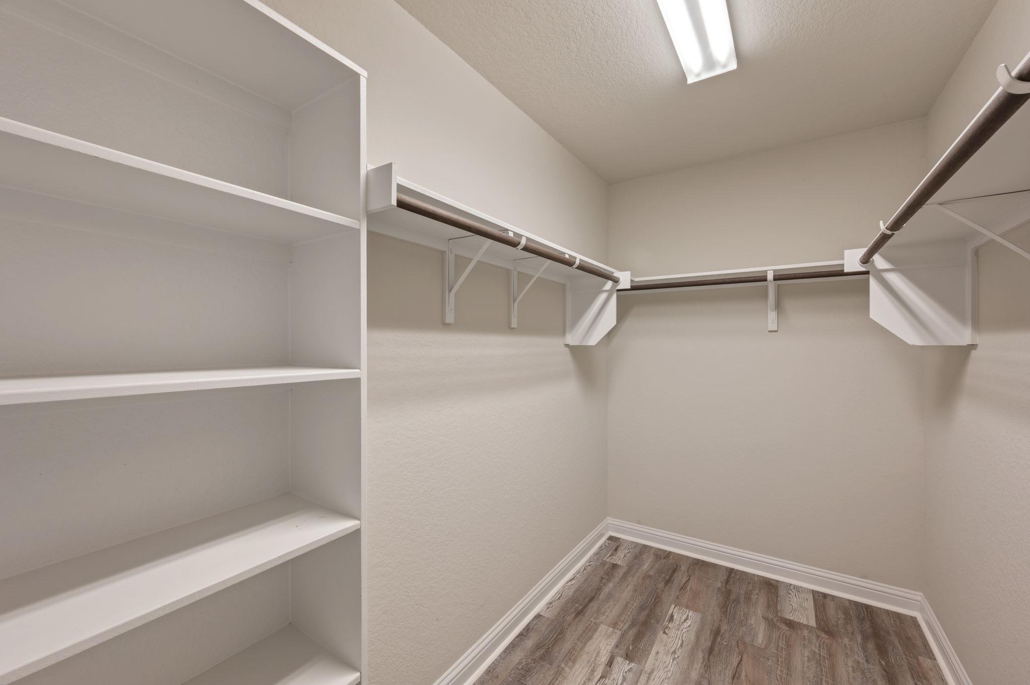 8214 Cottage Rose Dr, Austin, TX 78744