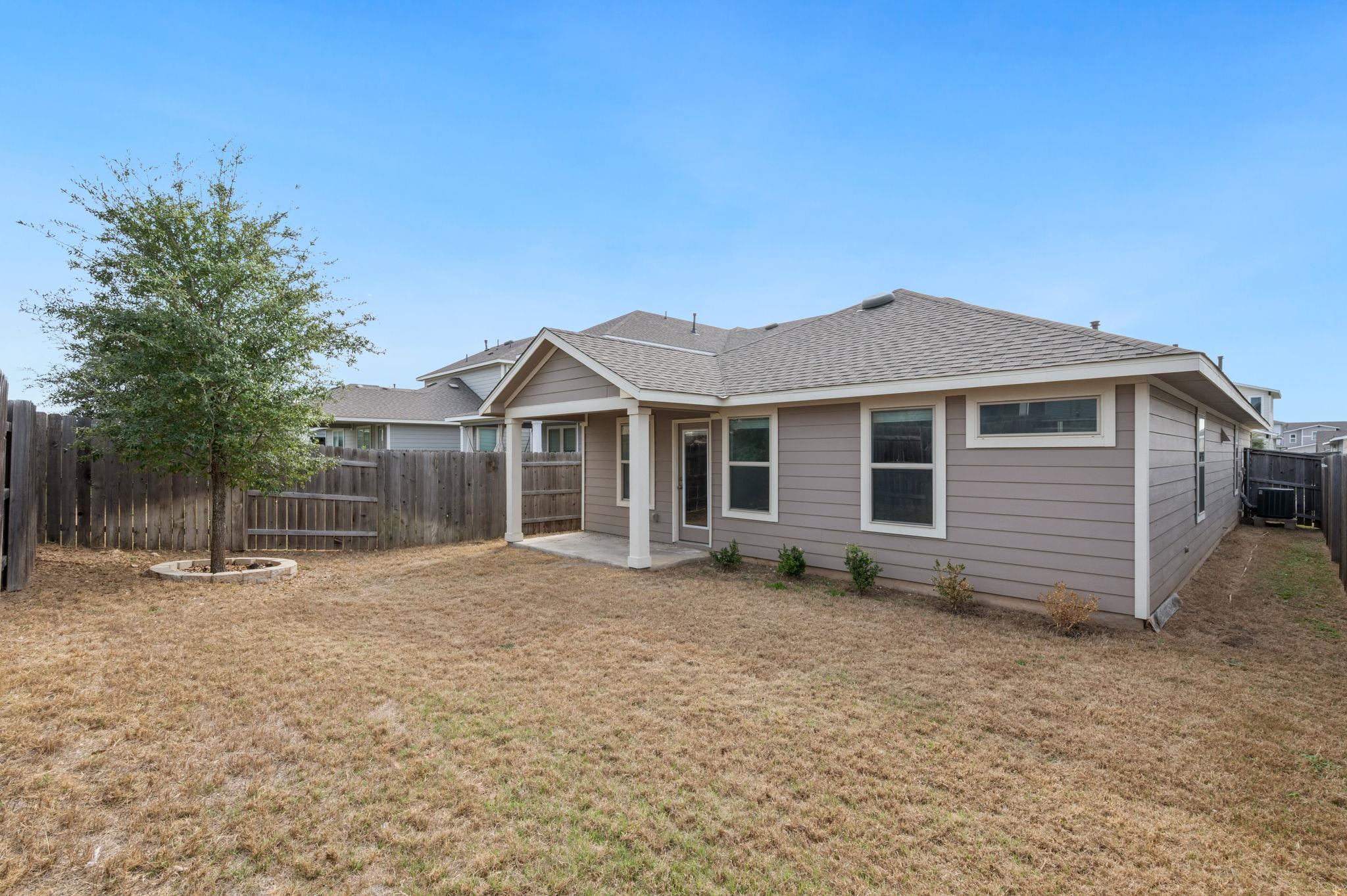8214 Cottage Rose Dr, Austin, TX 78744