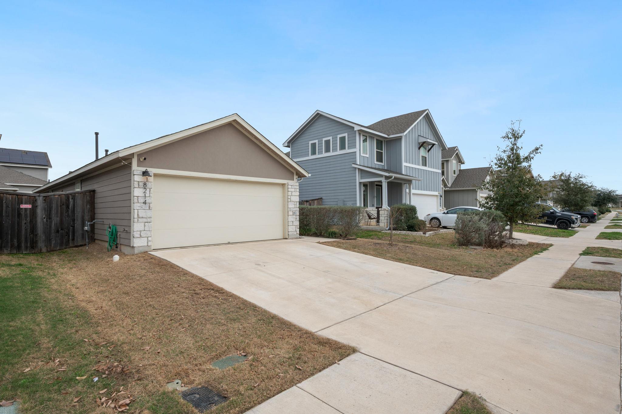 8214 Cottage Rose Dr, Austin, TX 78744