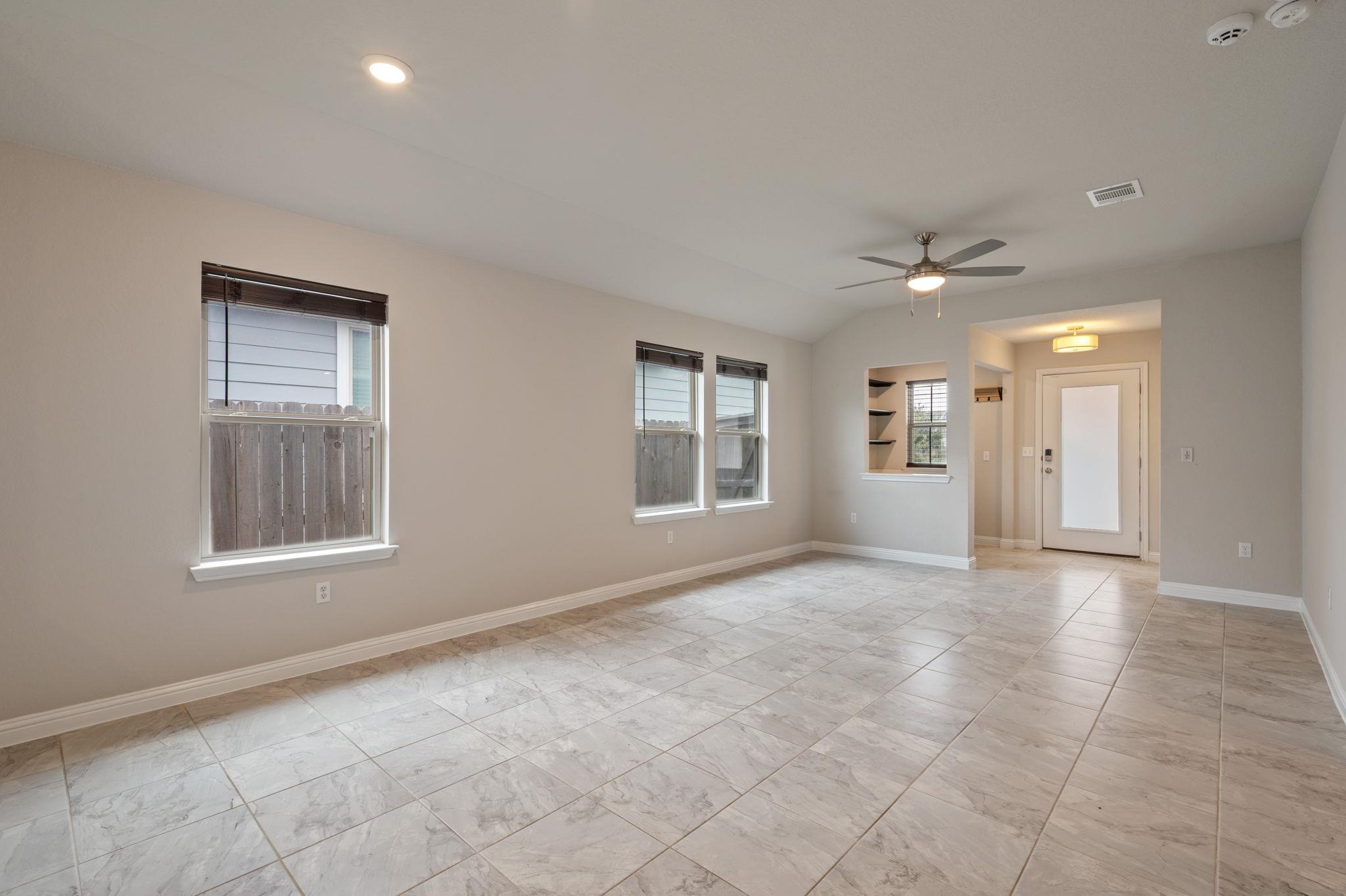 8214 Cottage Rose Dr, Austin, TX 78744