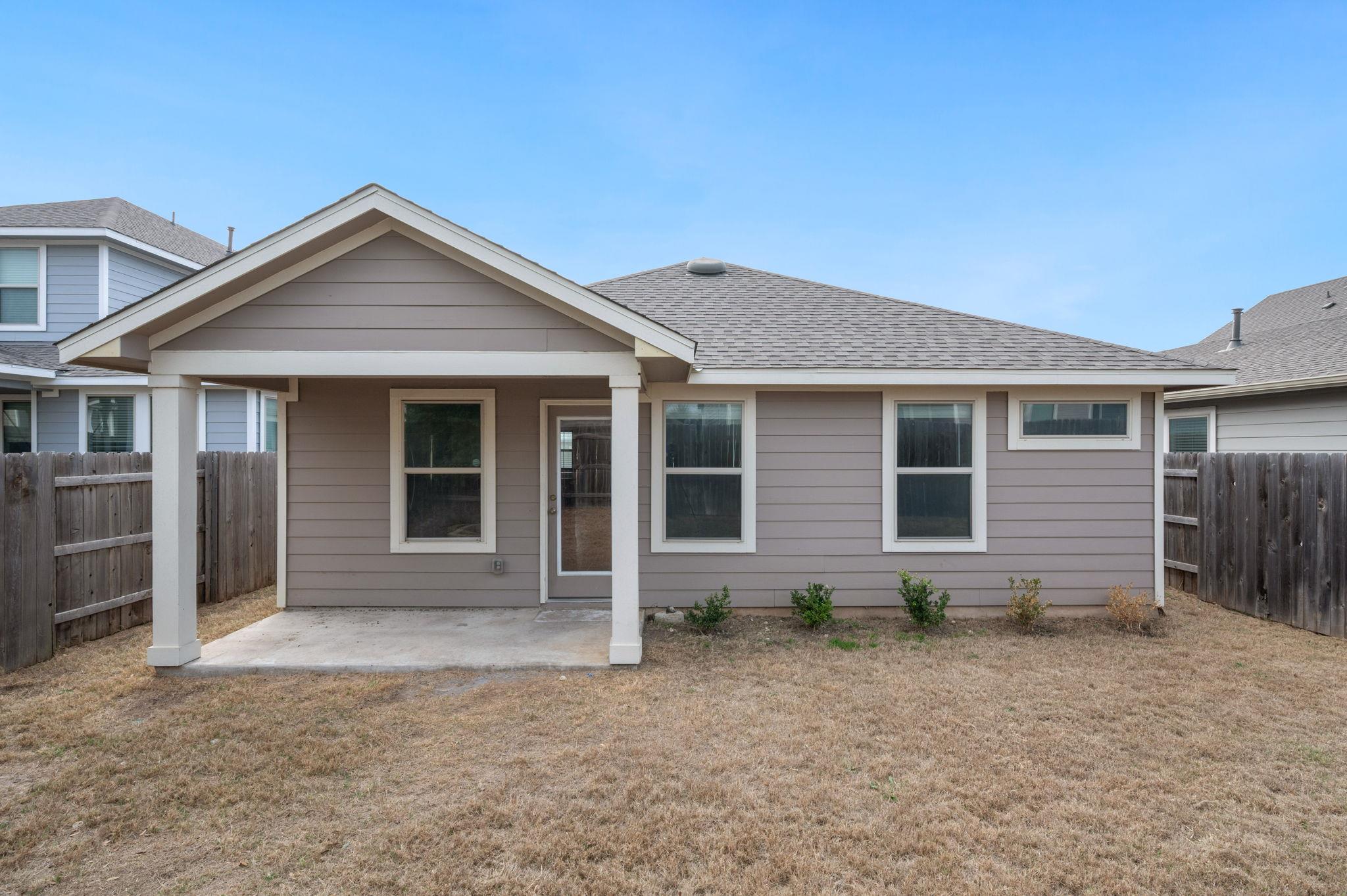 8214 Cottage Rose Dr, Austin, TX 78744