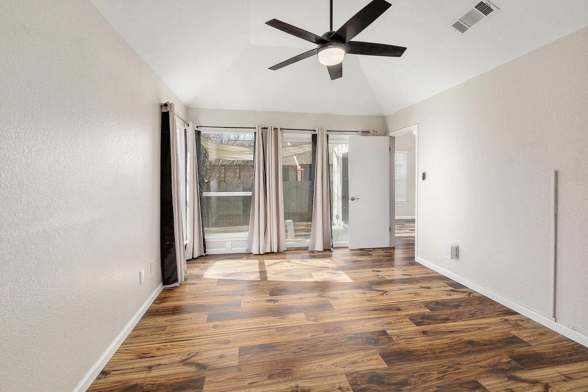 2207 Raintree Path, Round Rock, TX 78664