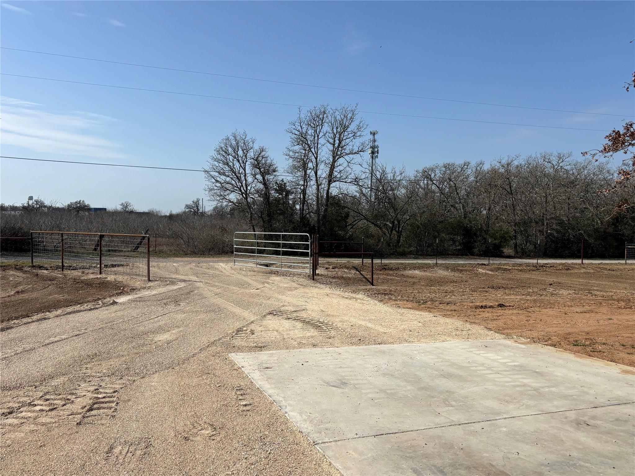 134 Pope Bnd N # B, Cedar Creek, TX 78612