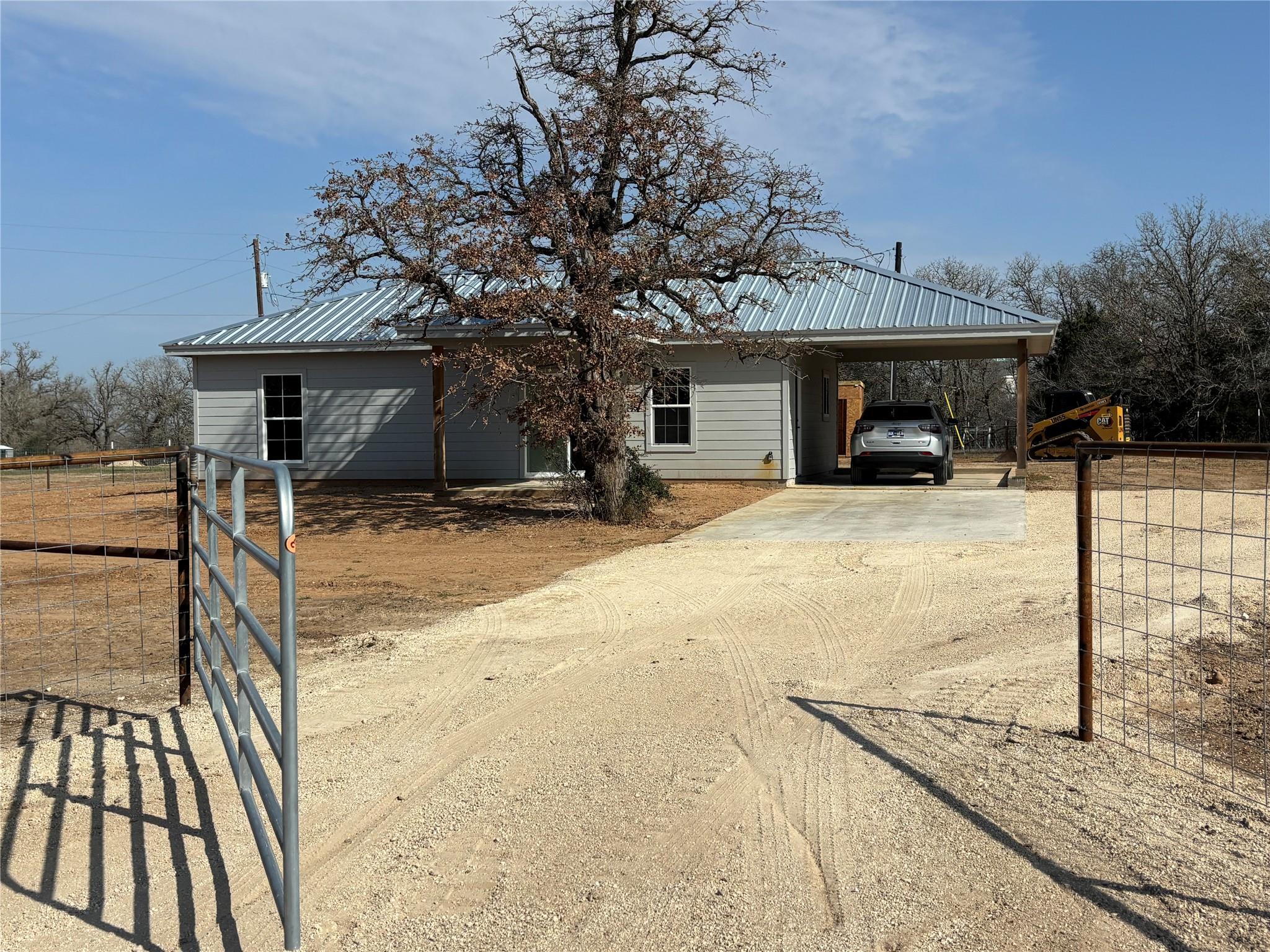 134 Pope Bnd N # B, Cedar Creek, TX 78612