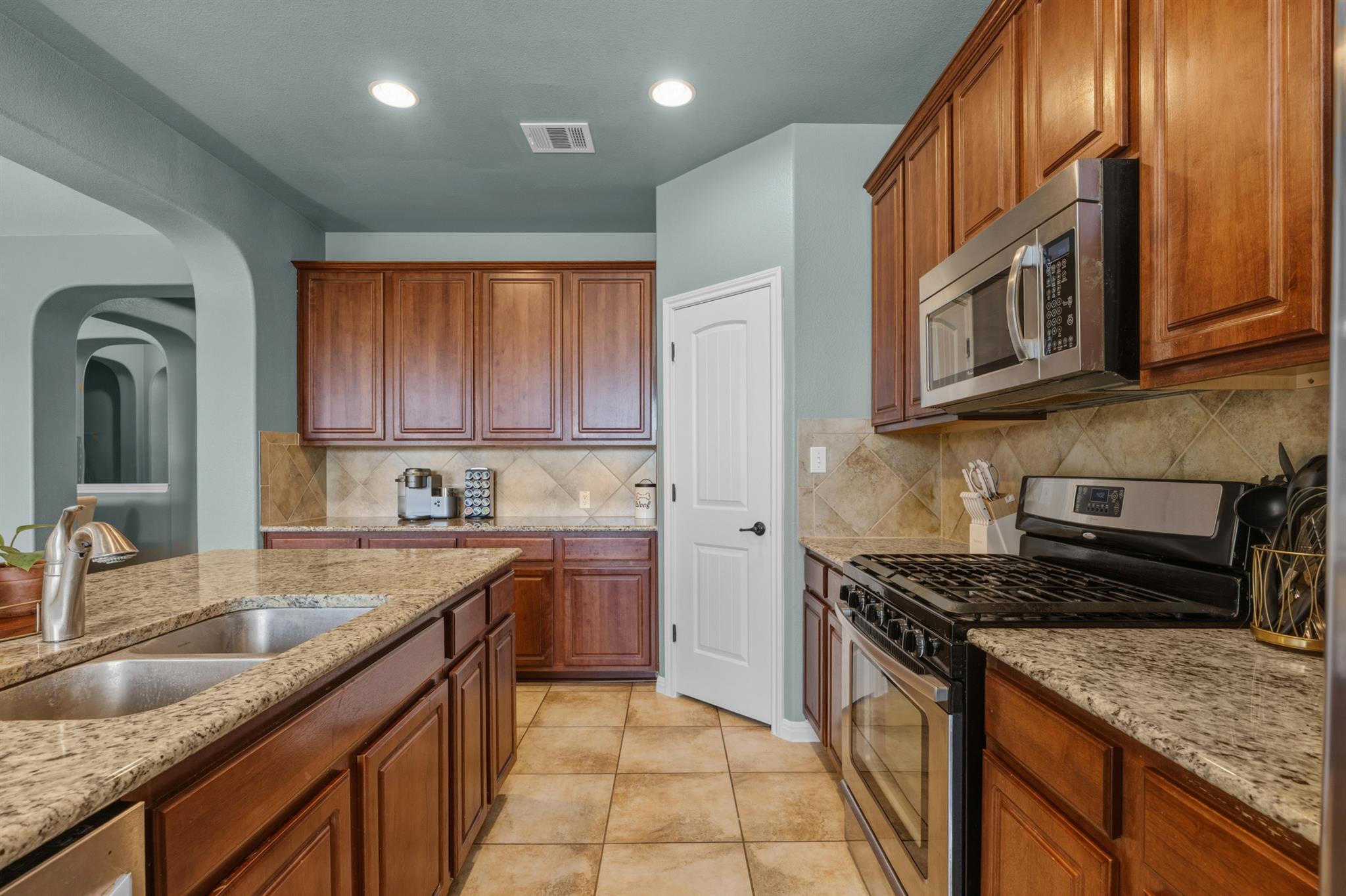 1929 Pecan Valley Dr, Leander, TX 78641