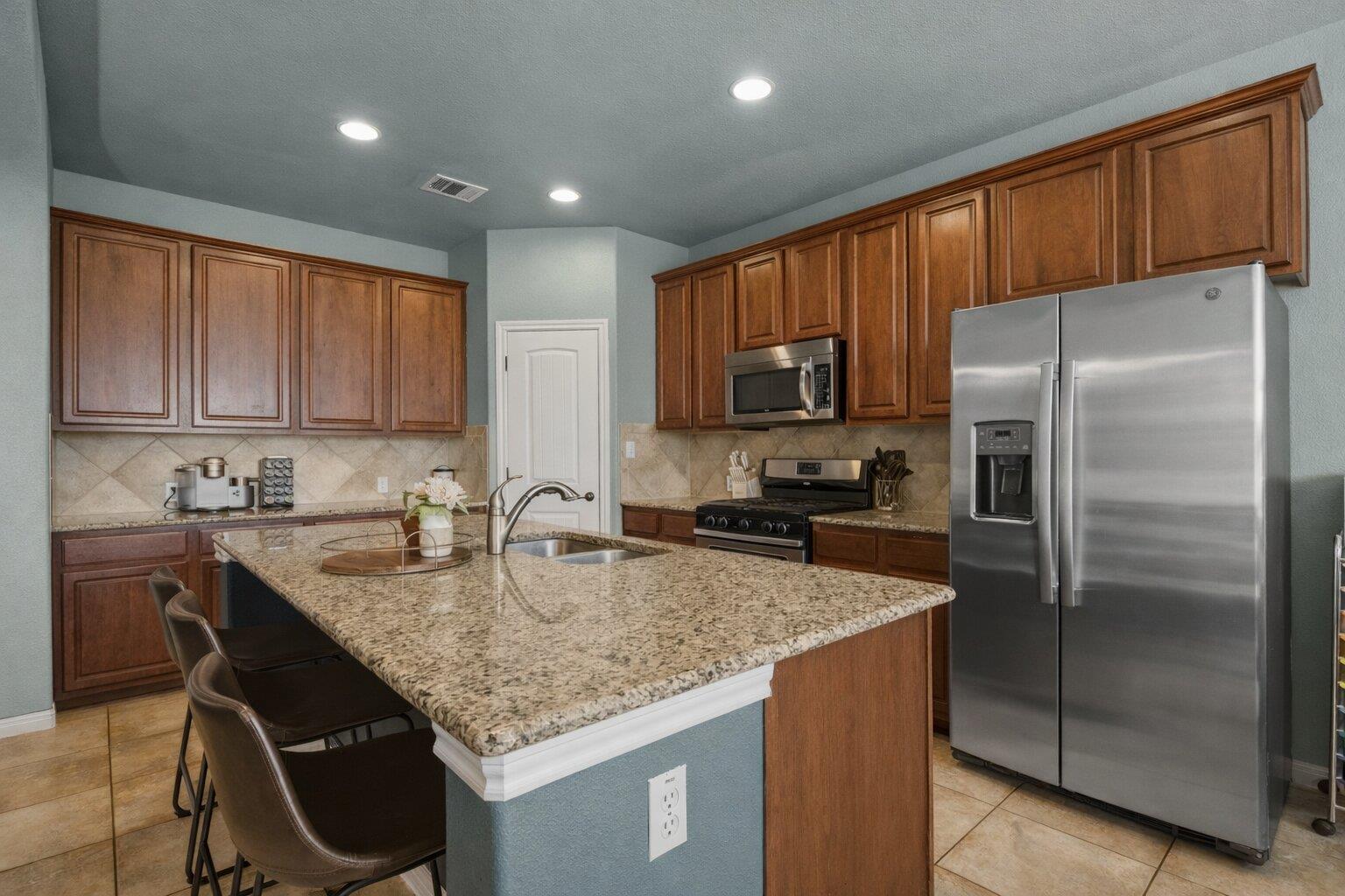 1929 Pecan Valley Dr, Leander, TX 78641