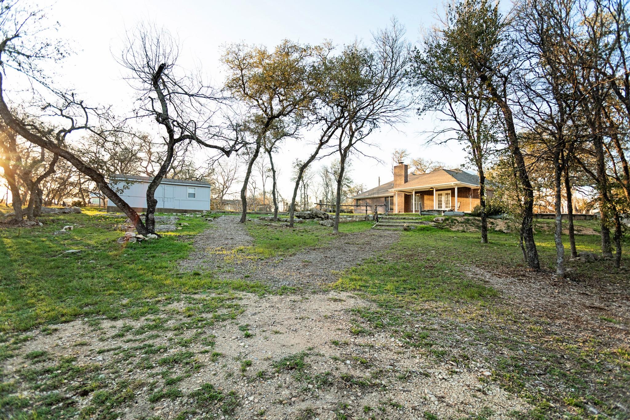 603 Oakwood Dr, Buda, TX 78610