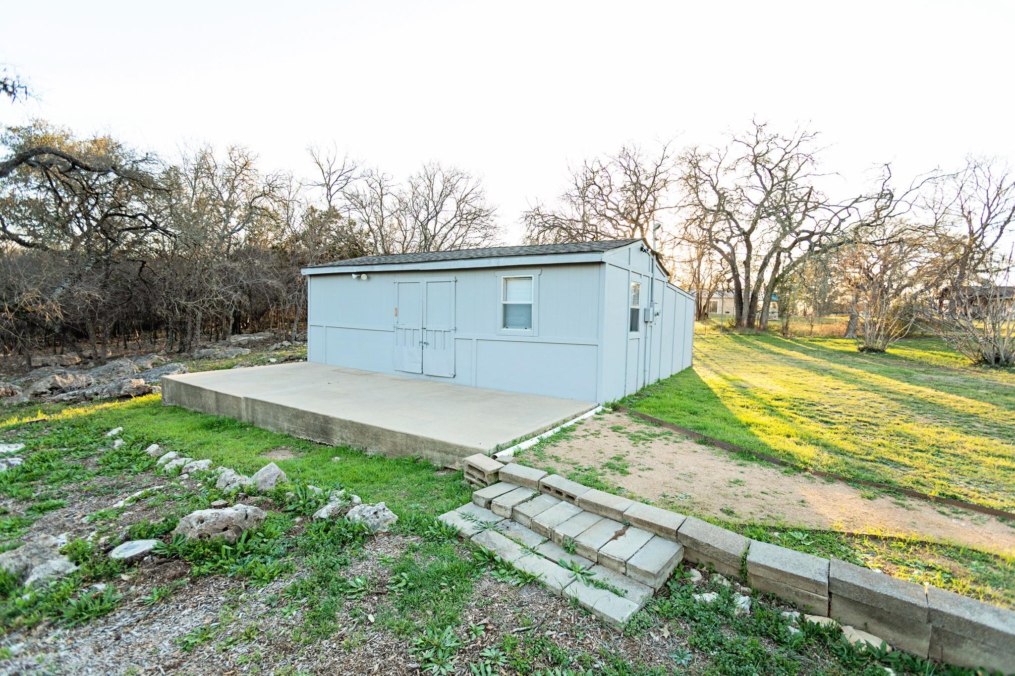 603 Oakwood Dr, Buda, TX 78610