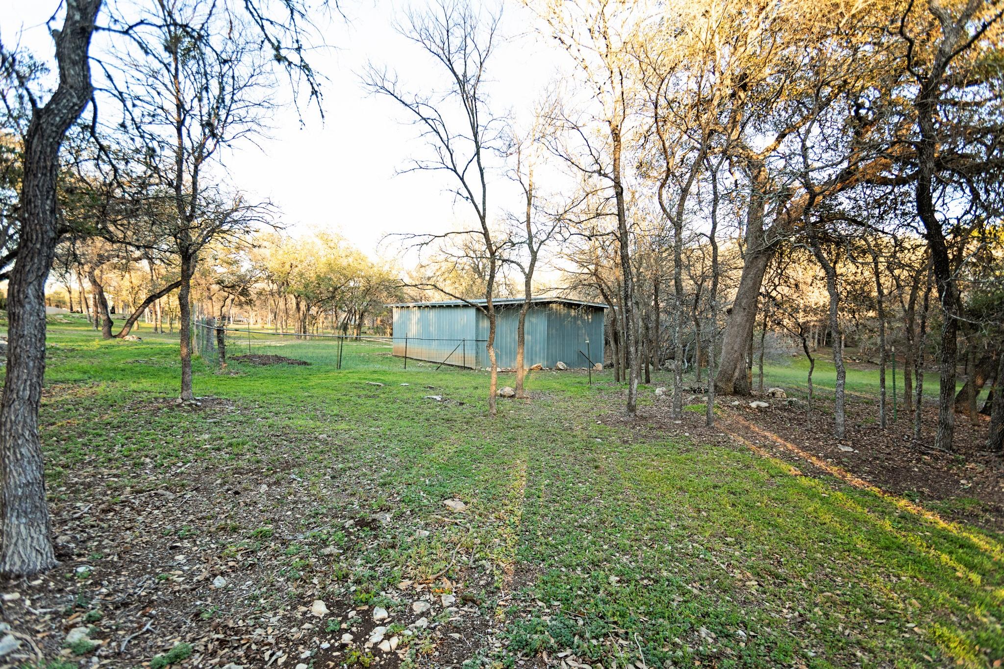 603 Oakwood Dr, Buda, TX 78610
