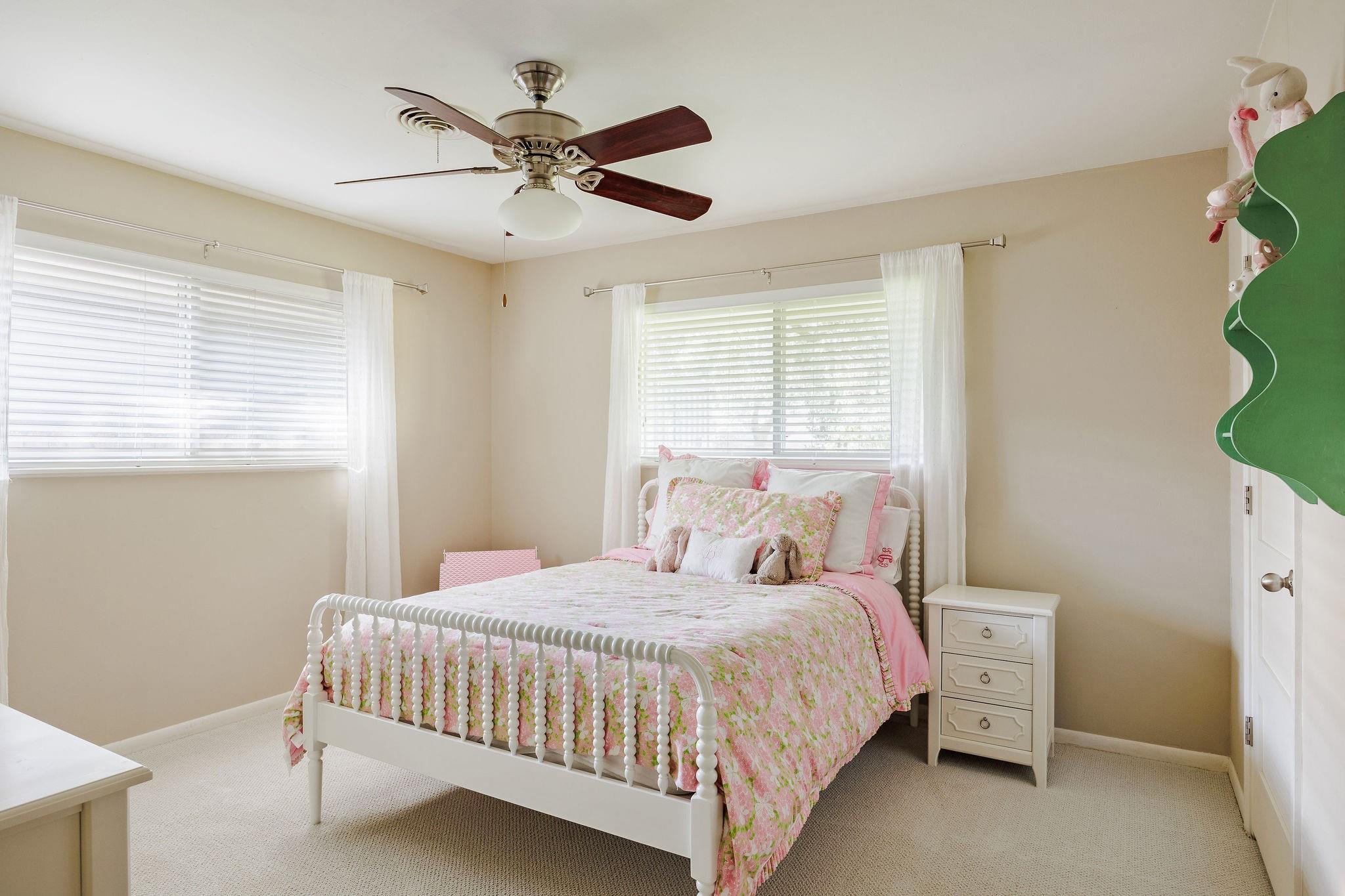 2905 Greenlawn Pkwy, Austin, TX 78757