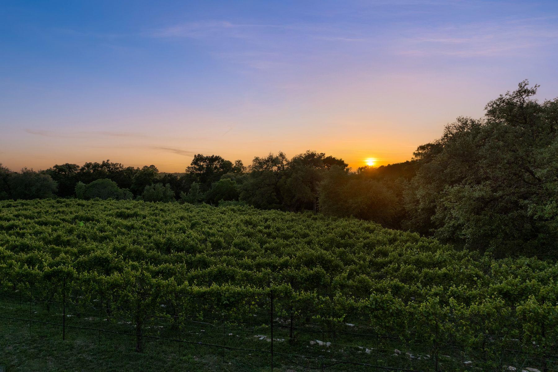 18059 FM 1826 Rd, Driftwood, TX 78619