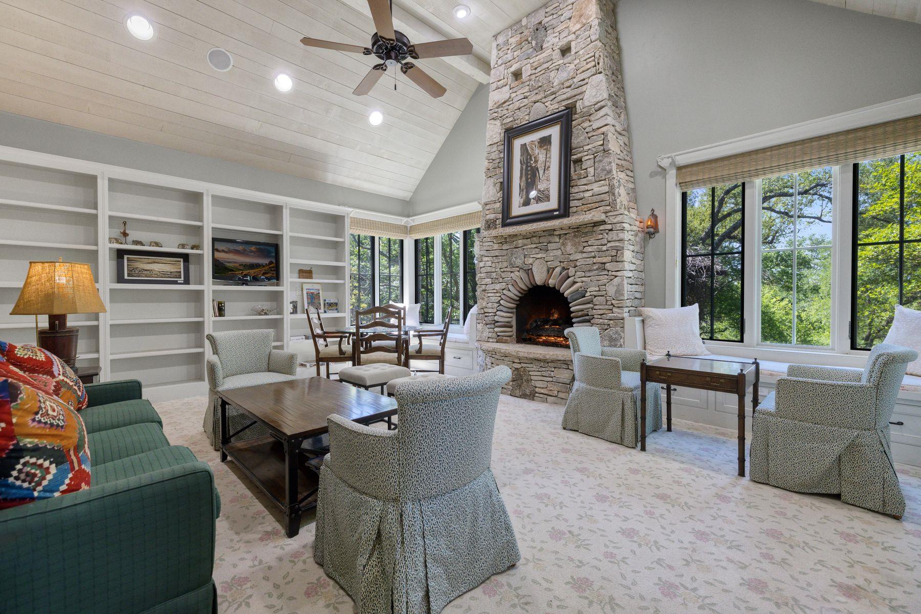 18059 FM 1826 Rd, Driftwood, TX 78619