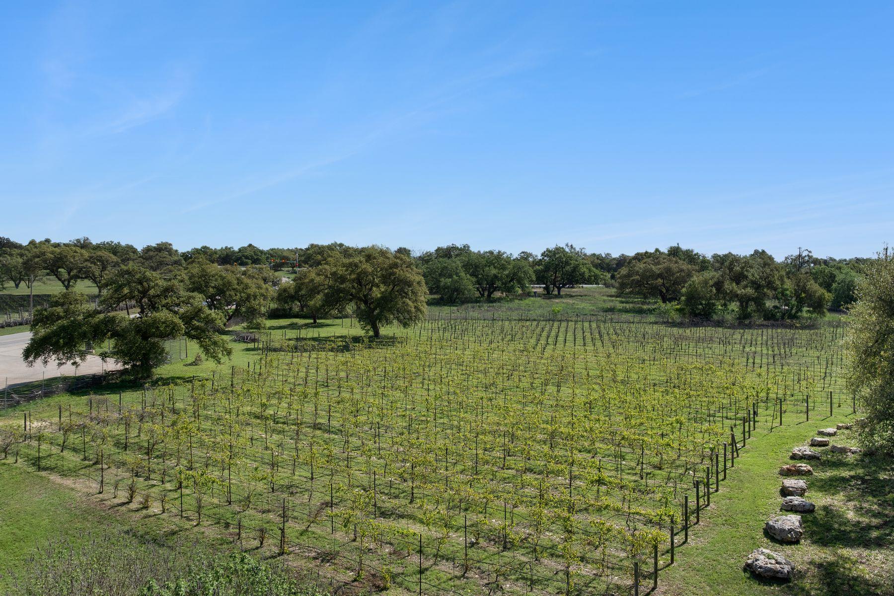 18059 FM 1826 Rd, Driftwood, TX 78619