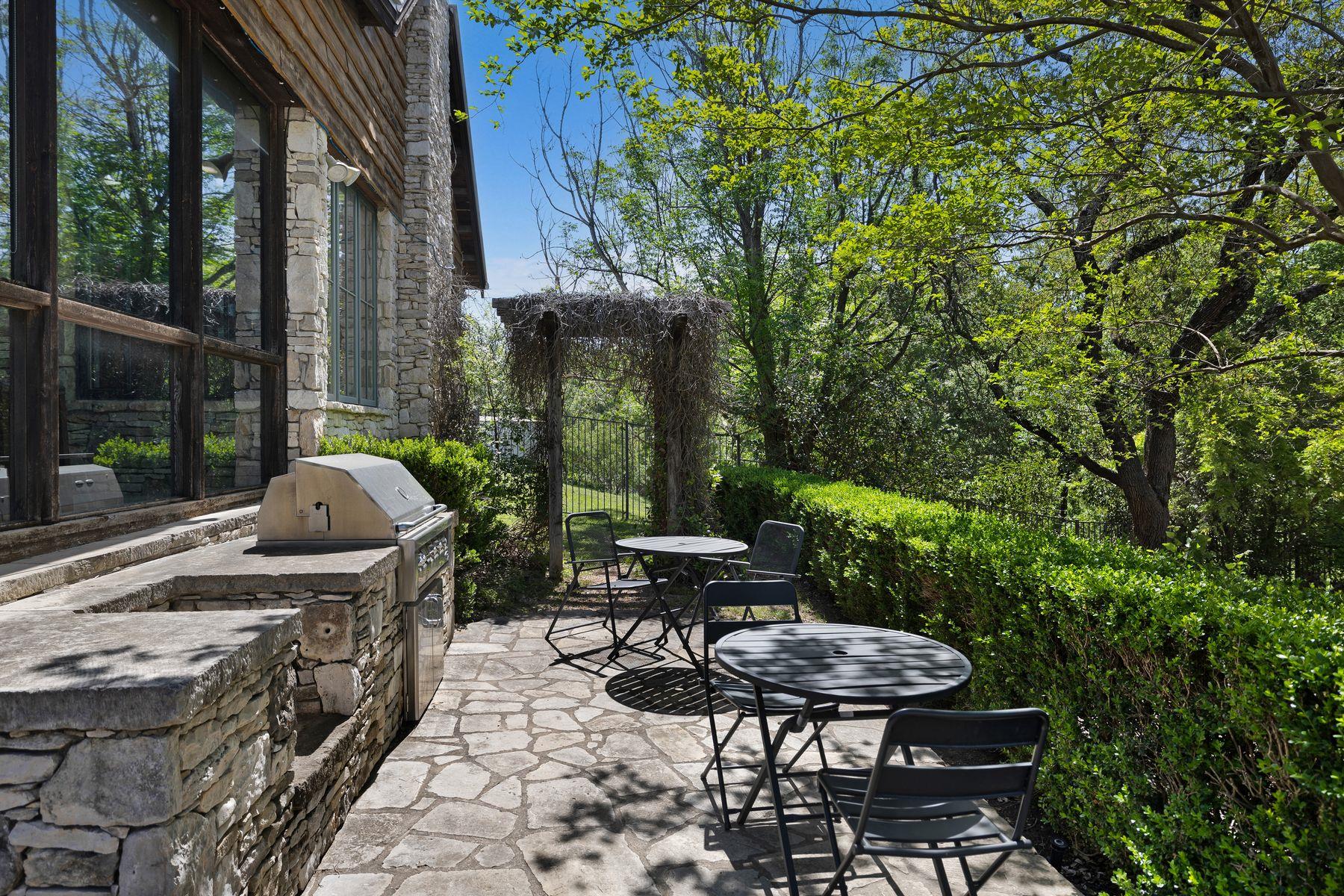 18059 FM 1826 Rd, Driftwood, TX 78619