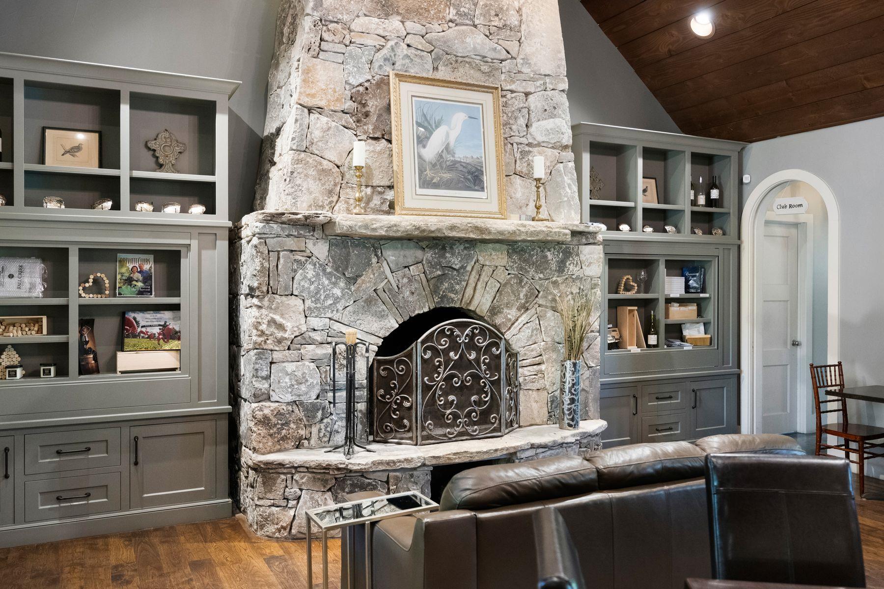 18059 FM 1826 Rd, Driftwood, TX 78619