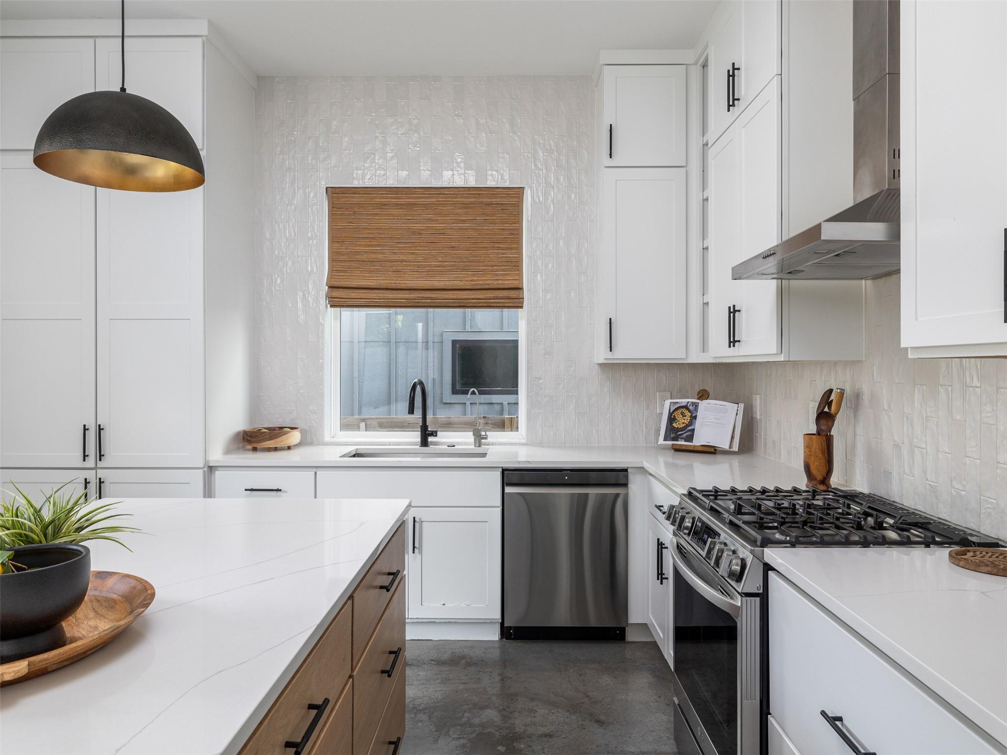 18206 Fair Ln, Leander, TX 78645