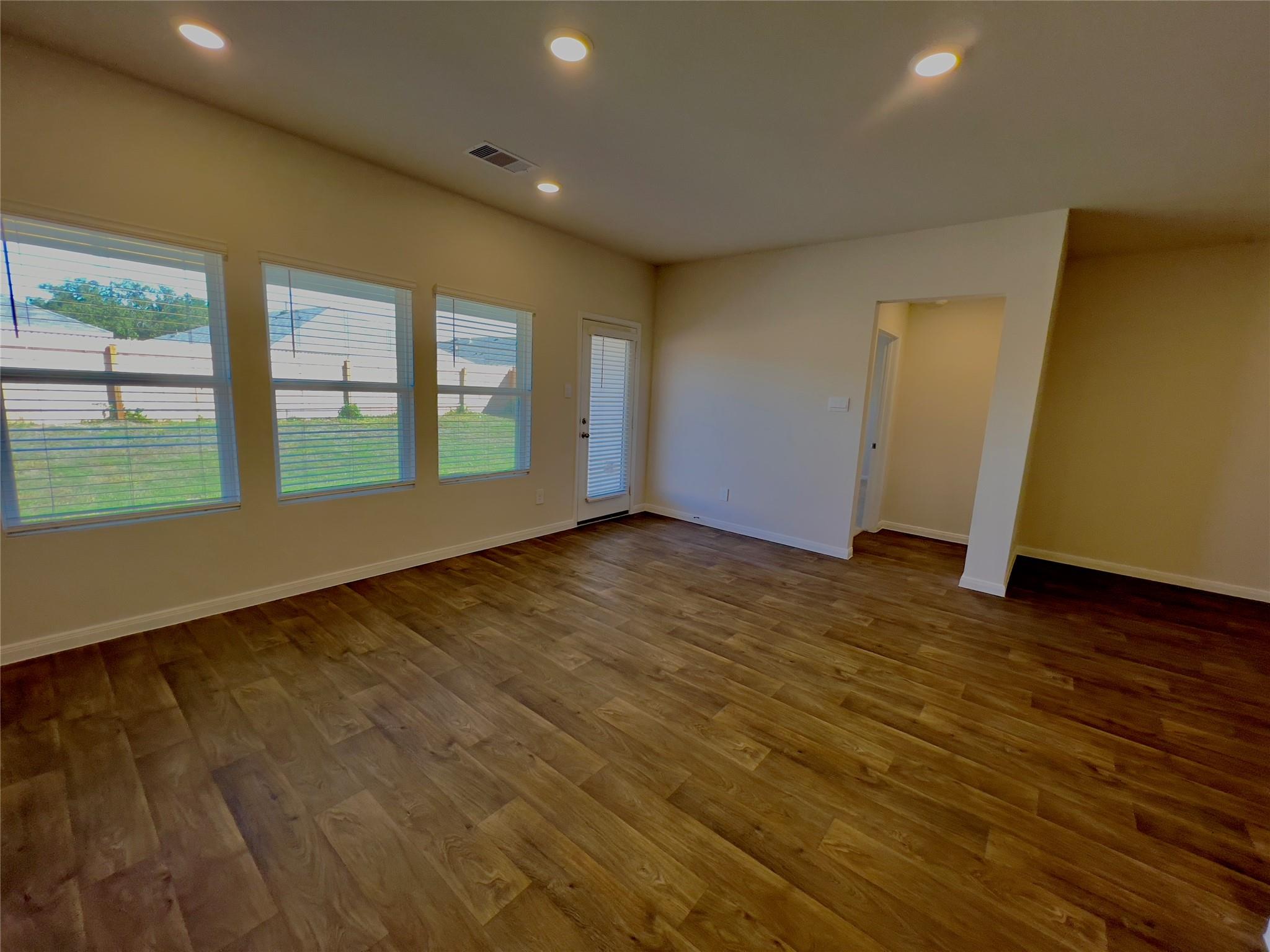 314 Addison Pl, Lockhart, TX 78644