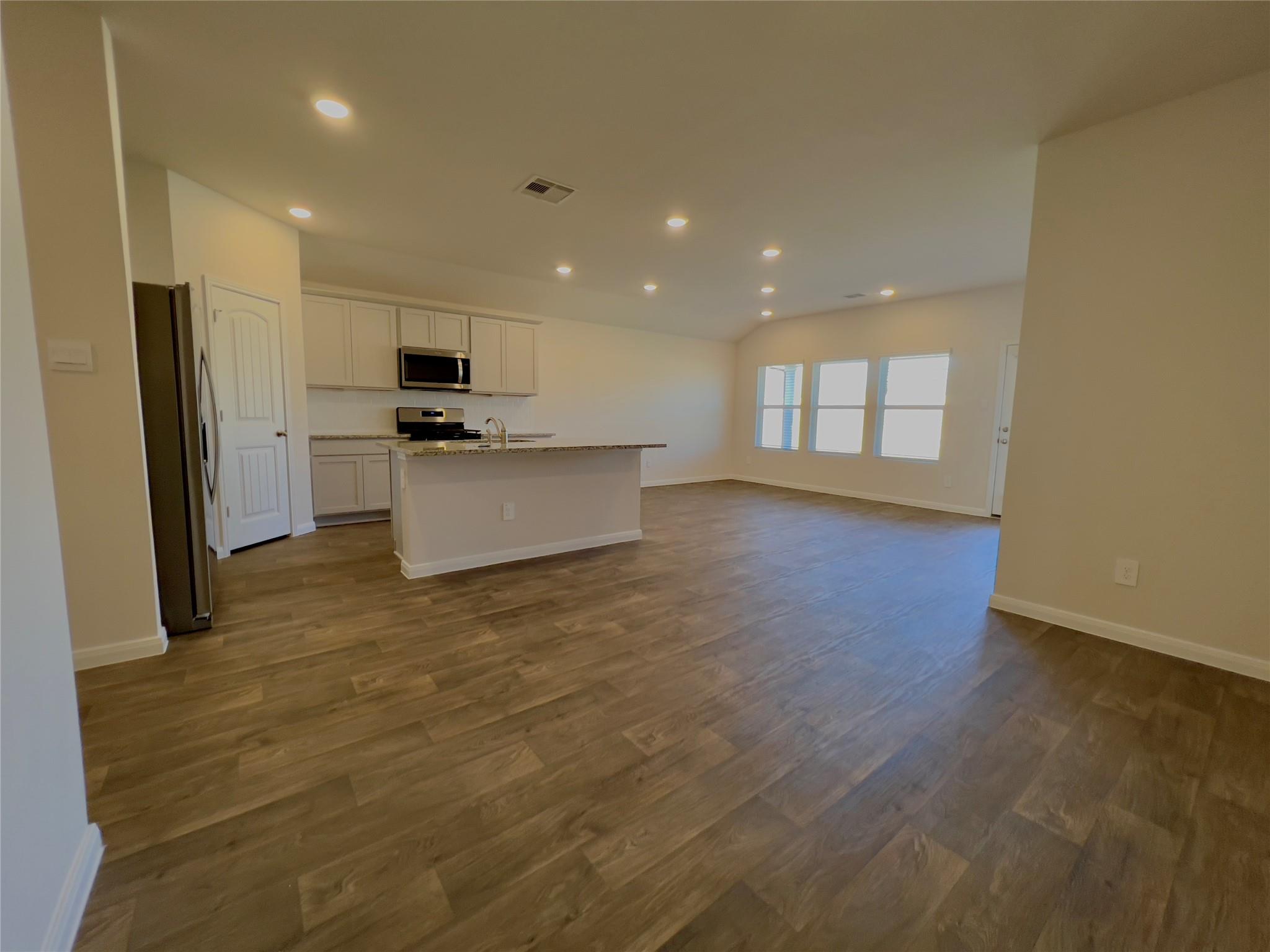 314 Addison Pl, Lockhart, TX 78644