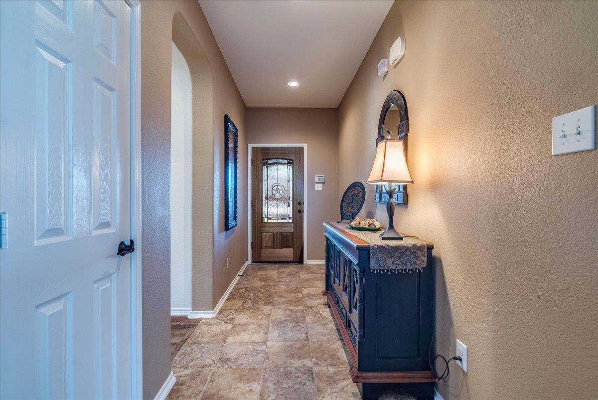 303 Briarwood Dr, Leander, TX 78641