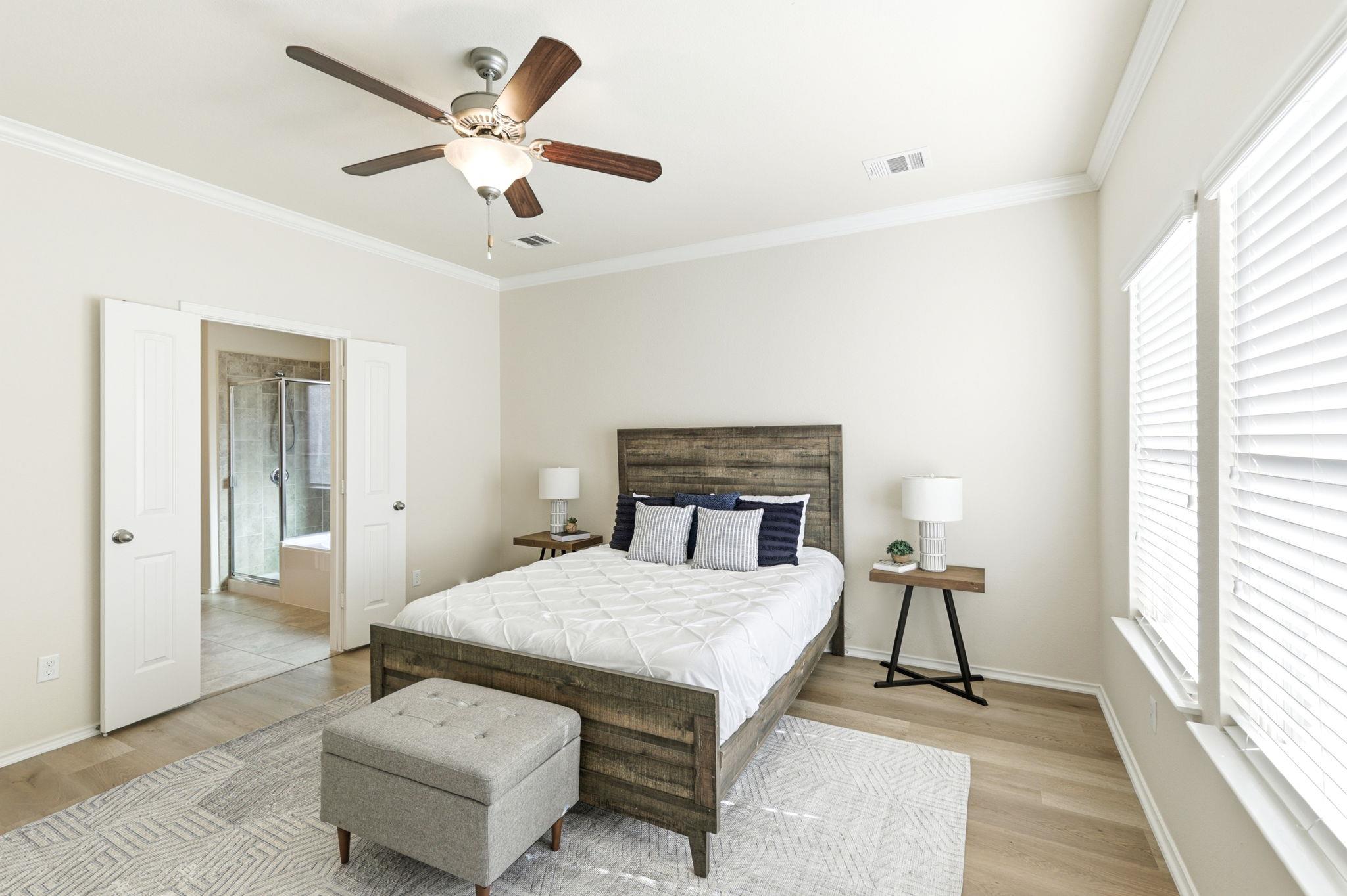 104 Golden Eagle Ln, Leander, TX 78641