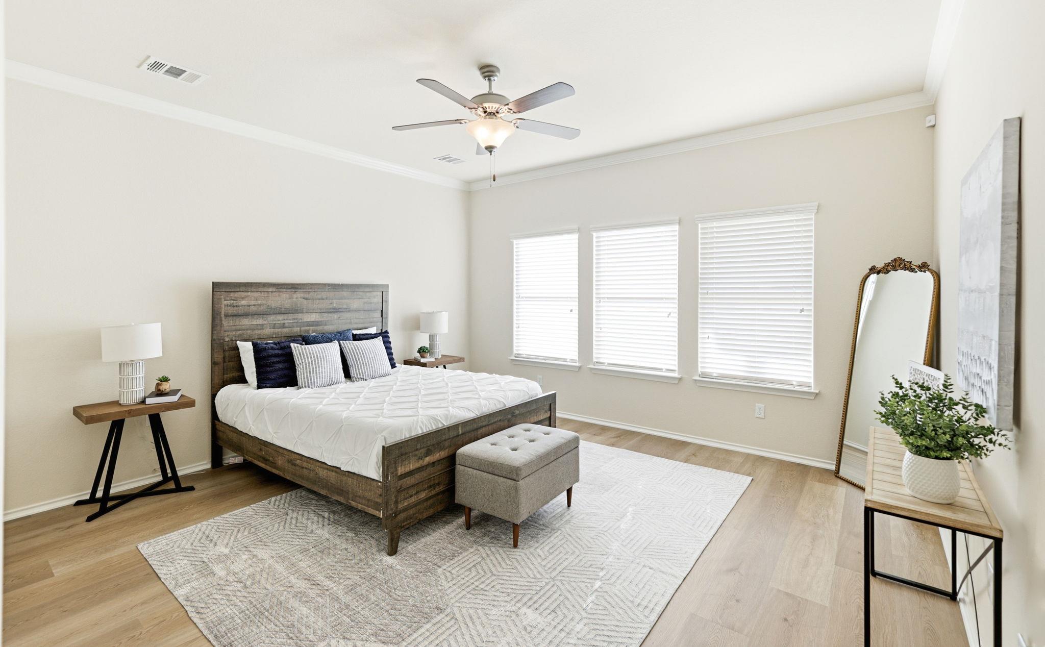 104 Golden Eagle Ln, Leander, TX 78641