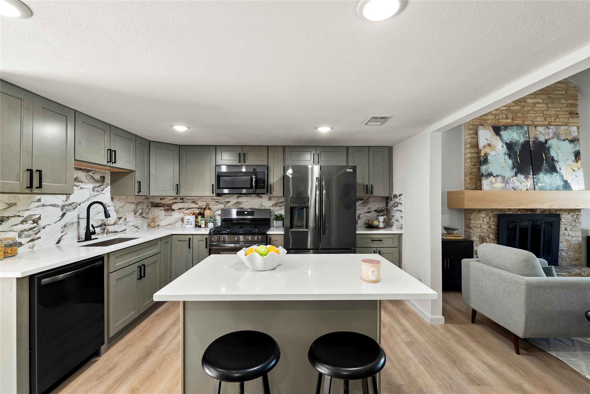 507 W Dittmar Rd, Austin, TX 78745