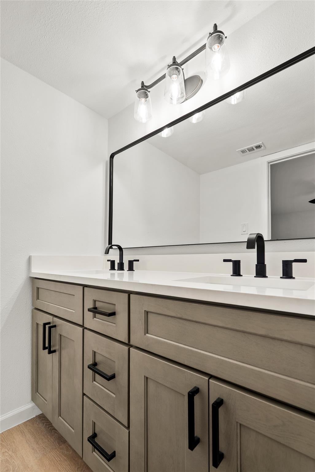 507 W Dittmar Rd, Austin, TX 78745