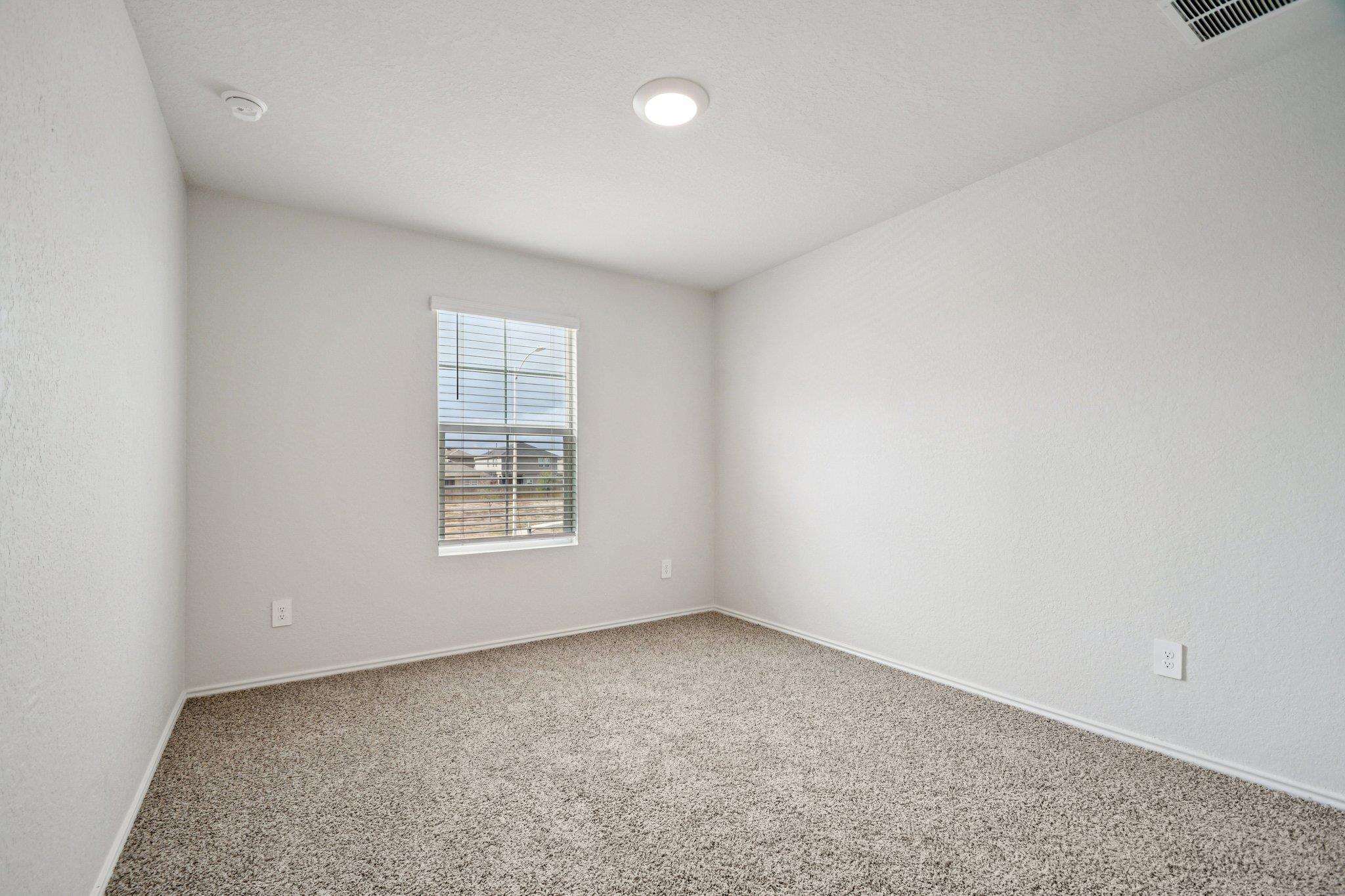 161 Roanwood Dr, San Marcos, TX 78666