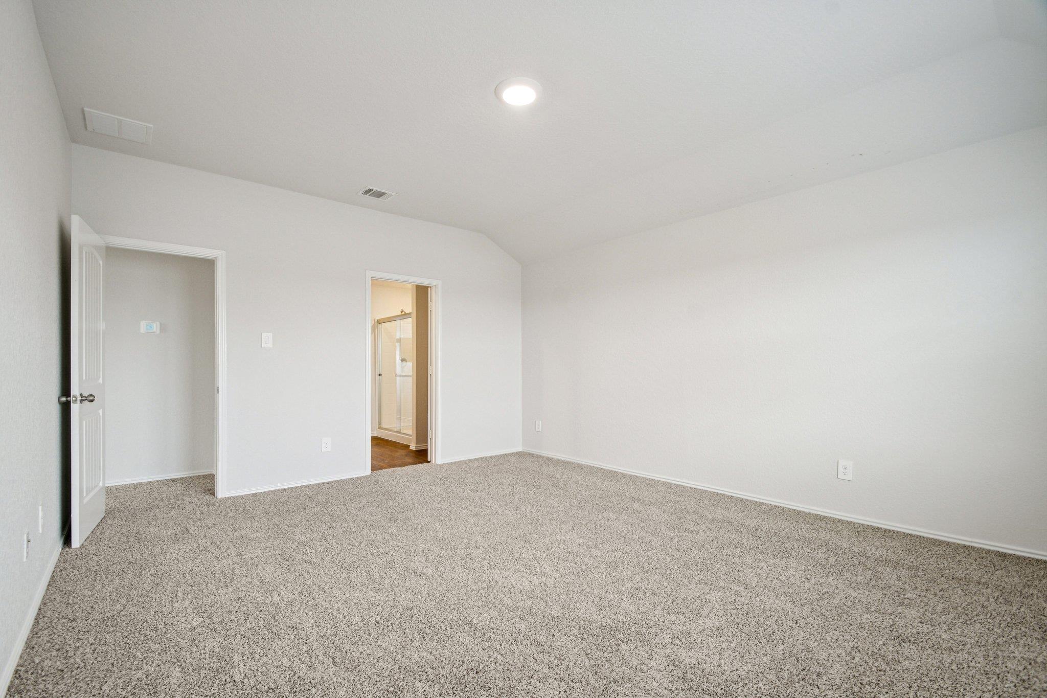 161 Roanwood Dr, San Marcos, TX 78666