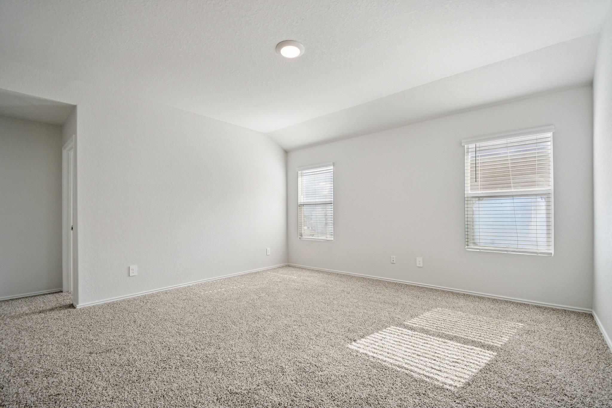 161 Roanwood Dr, San Marcos, TX 78666