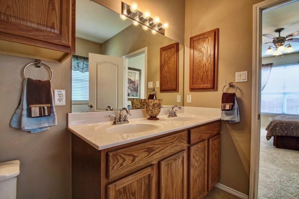 17705 Mahonia Ln, Elgin, TX 78621