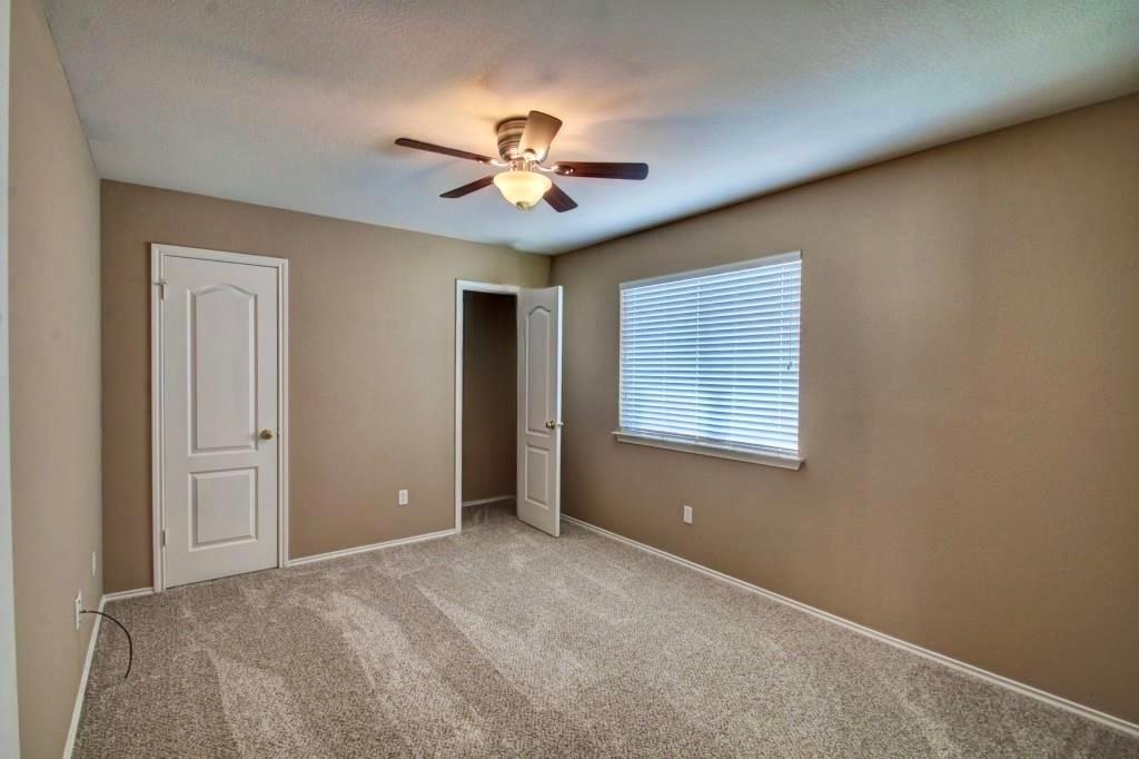 17705 Mahonia Ln, Elgin, TX 78621