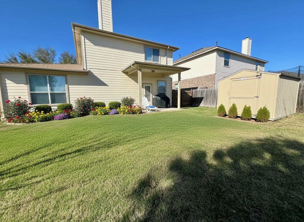 17705 Mahonia Ln, Elgin, TX 78621