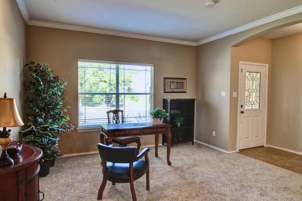 17705 Mahonia Ln, Elgin, TX 78621