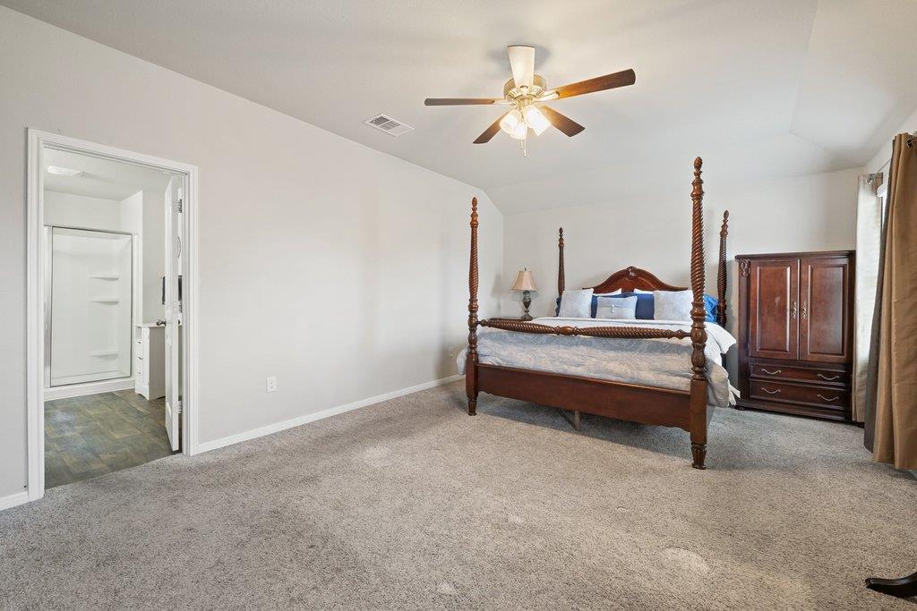 116 Democracy Ct, Liberty Hill, TX 78642