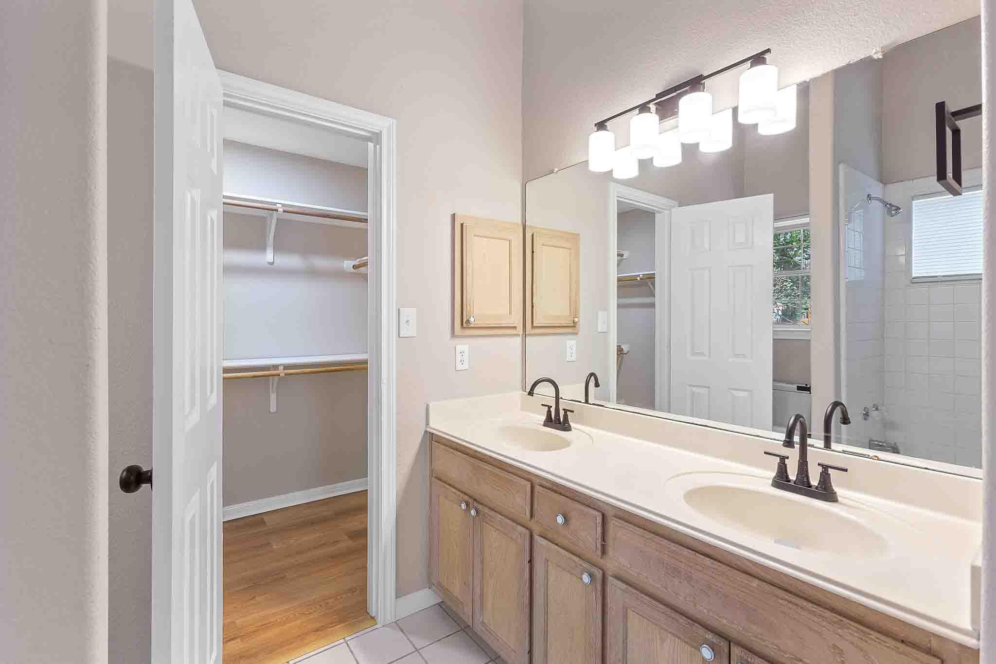 2003 Ramona Cir, San Marcos, TX 78666