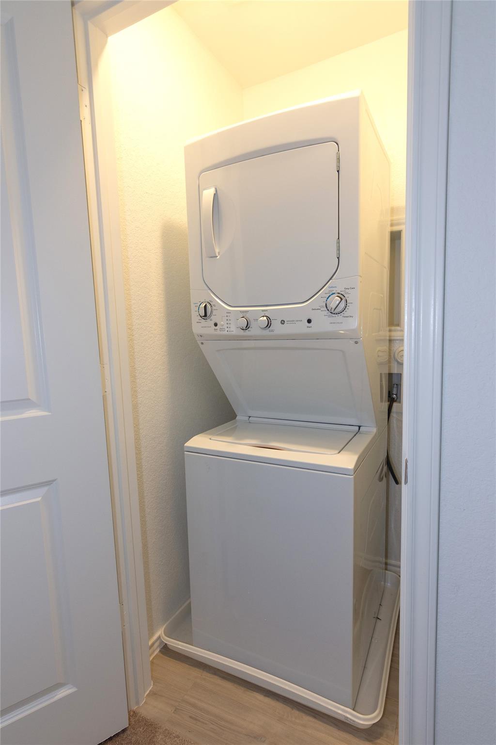 356 Marty Allen Loop, Jarrell, TX 76537