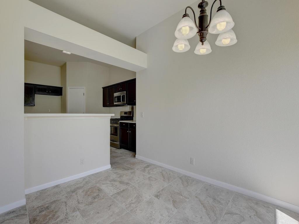 114 Dana Dr, Hutto, TX 78634