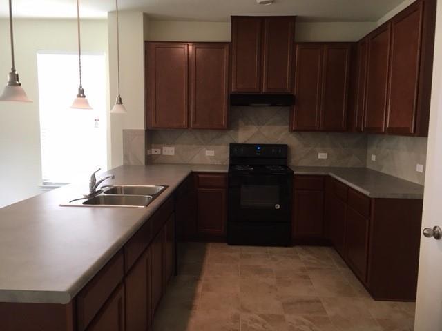 7700 Crystalbrook St, Austin, TX 78724