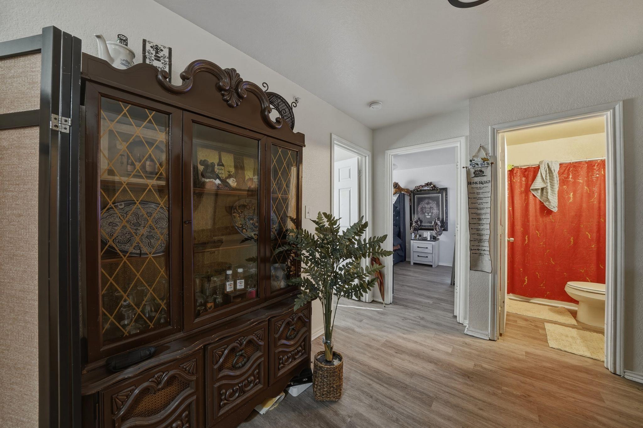 8142 Glen Mont, San Antonio, TX 78239