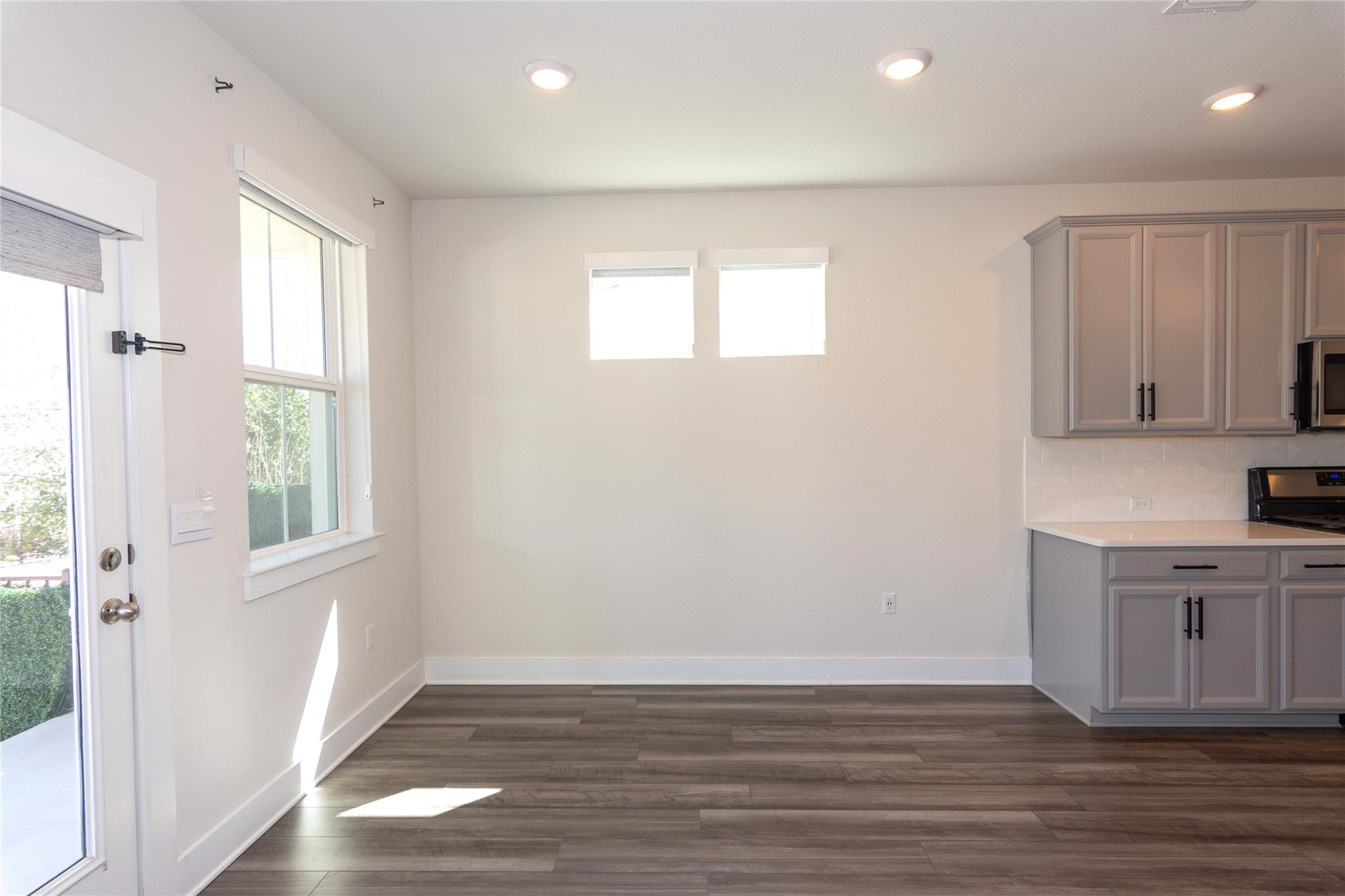 7106 Terrazzo Cottage Ln, Austin, TX 78744